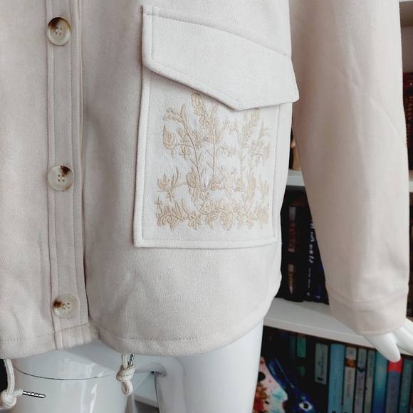 Solitaire Women’s Embroidered Floral Button Front Jacket Cream/Ivory P2771 - Picture 3 of 8